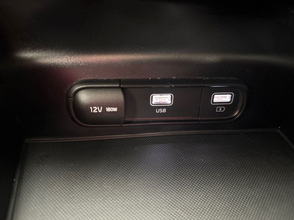2023 Kia K5 LXS photo 29