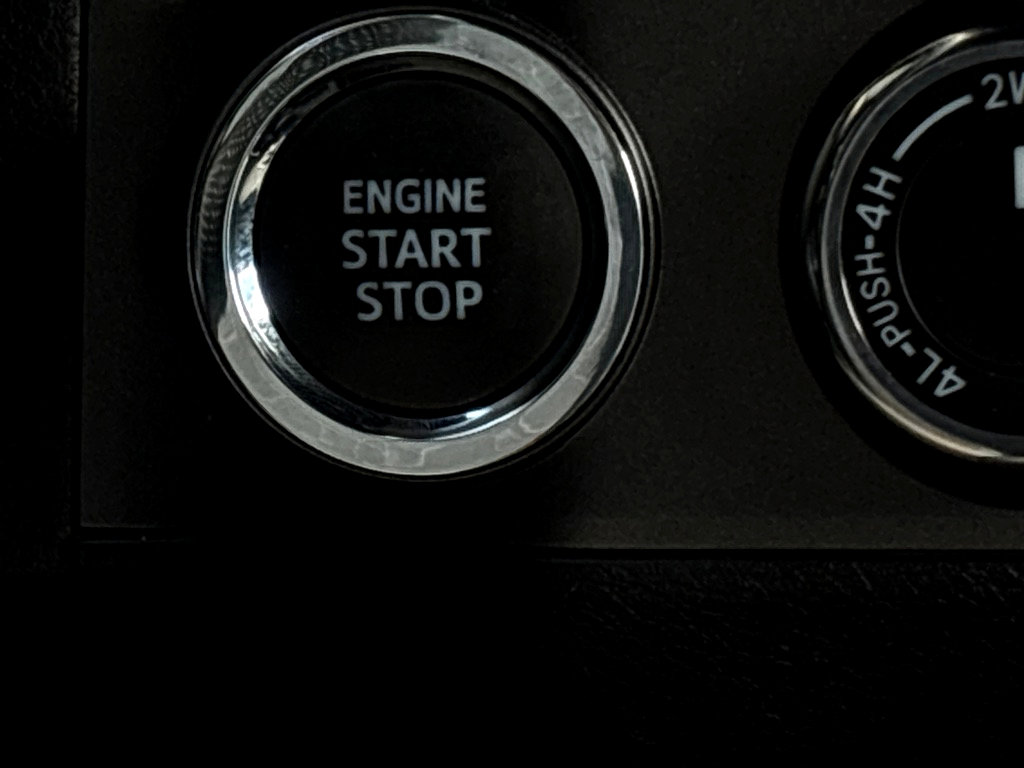 2023 Toyota Tacoma TRD Off-Road V6 photo 4