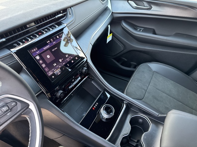 2025 Jeep Grand Cherokee Altitude X photo 41