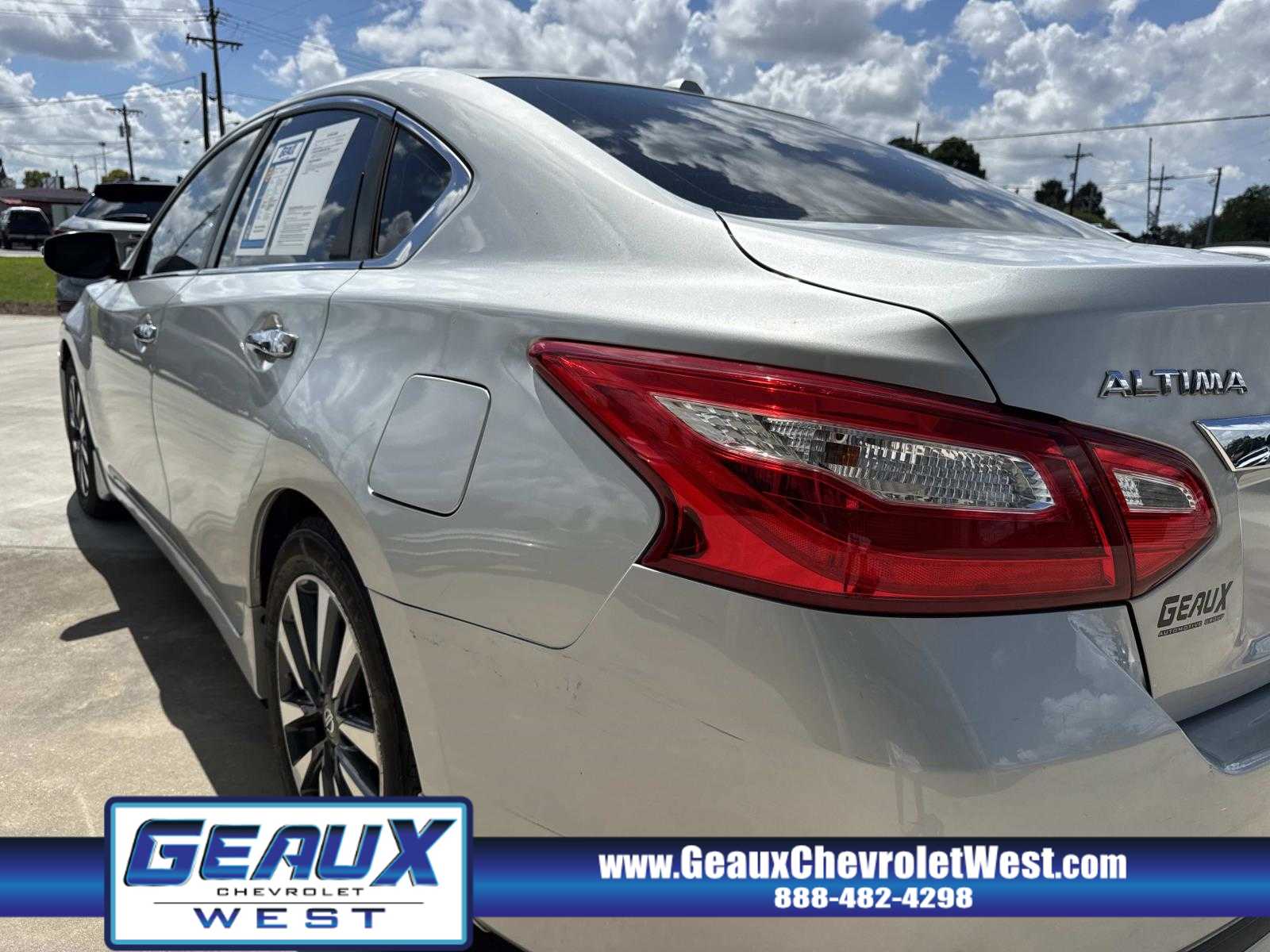 2017 Nissan Altima 2.5 SL photo 8