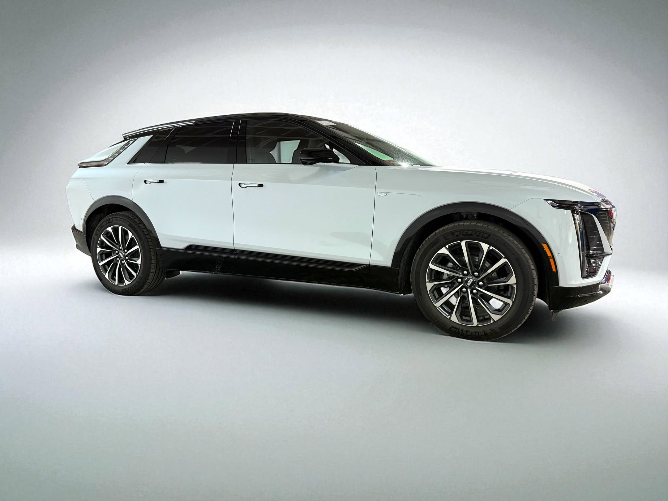 2026 Cadillac Lyriq Sport photo 6