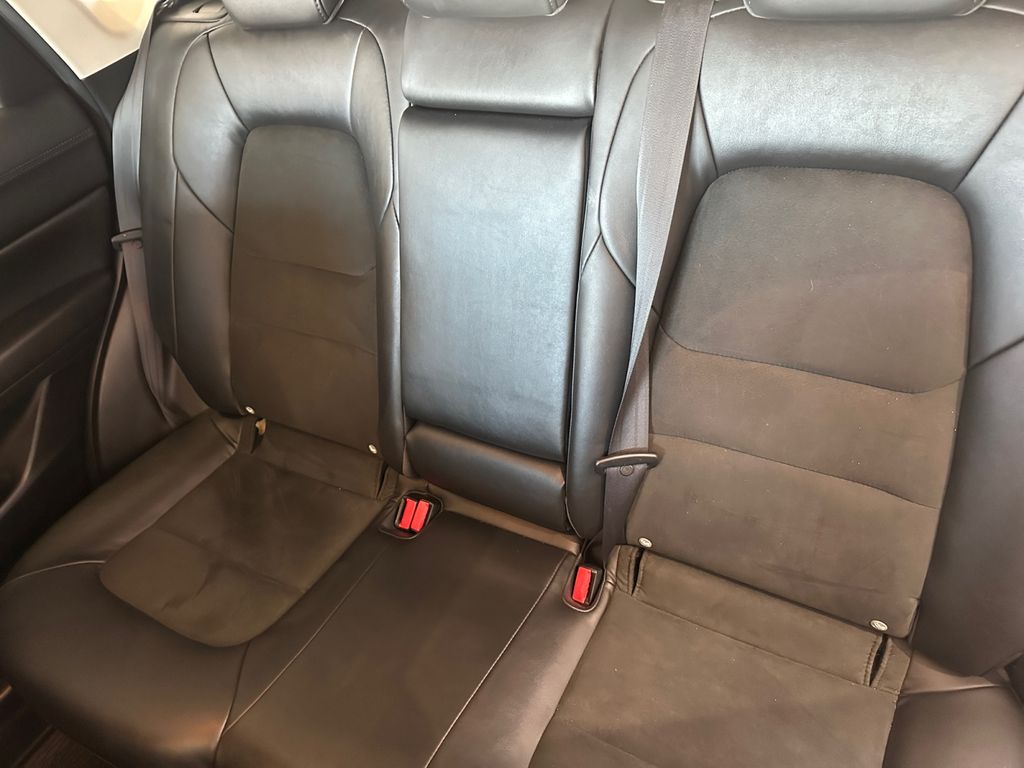 2022 Mazda CX-5 2.5 Select photo 18
