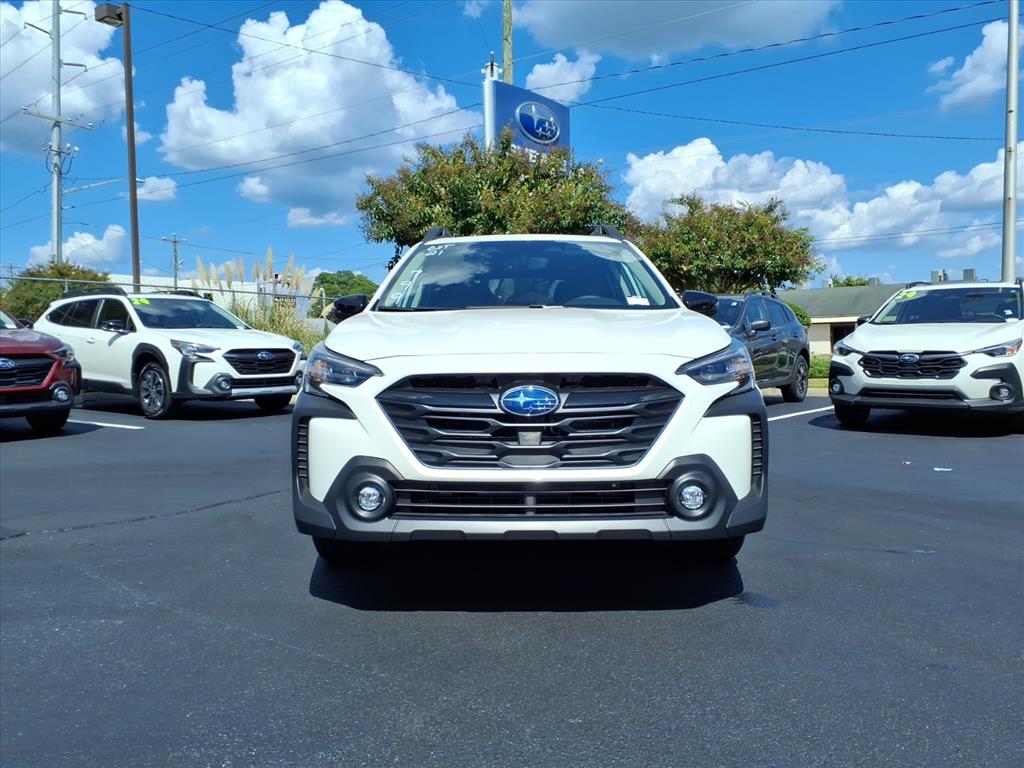 2025 Subaru Outback Onyx Edition XT photo 2