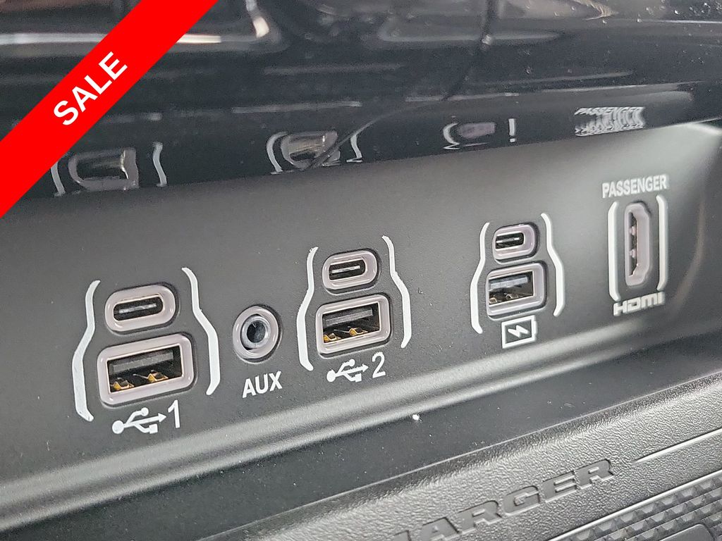 2025 Ram 1500 Laramie photo 29