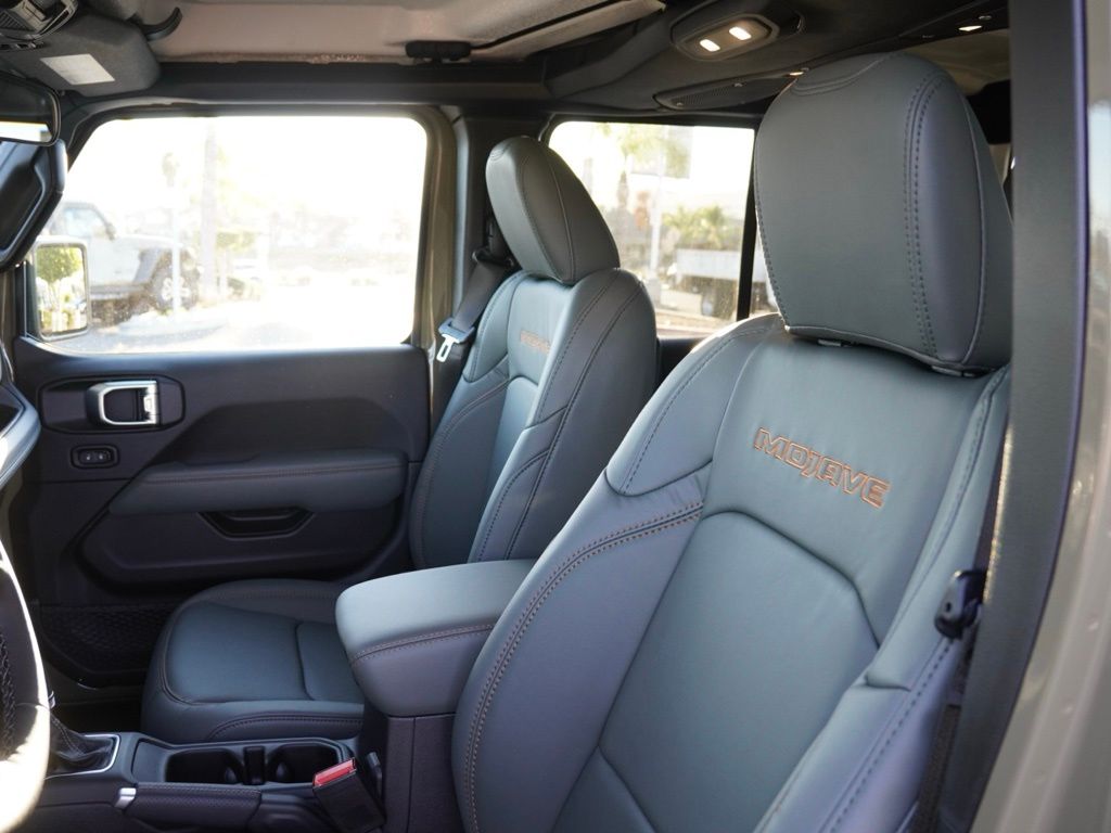 New 2026 41 Exterior Paint Jeep Mojave image 17