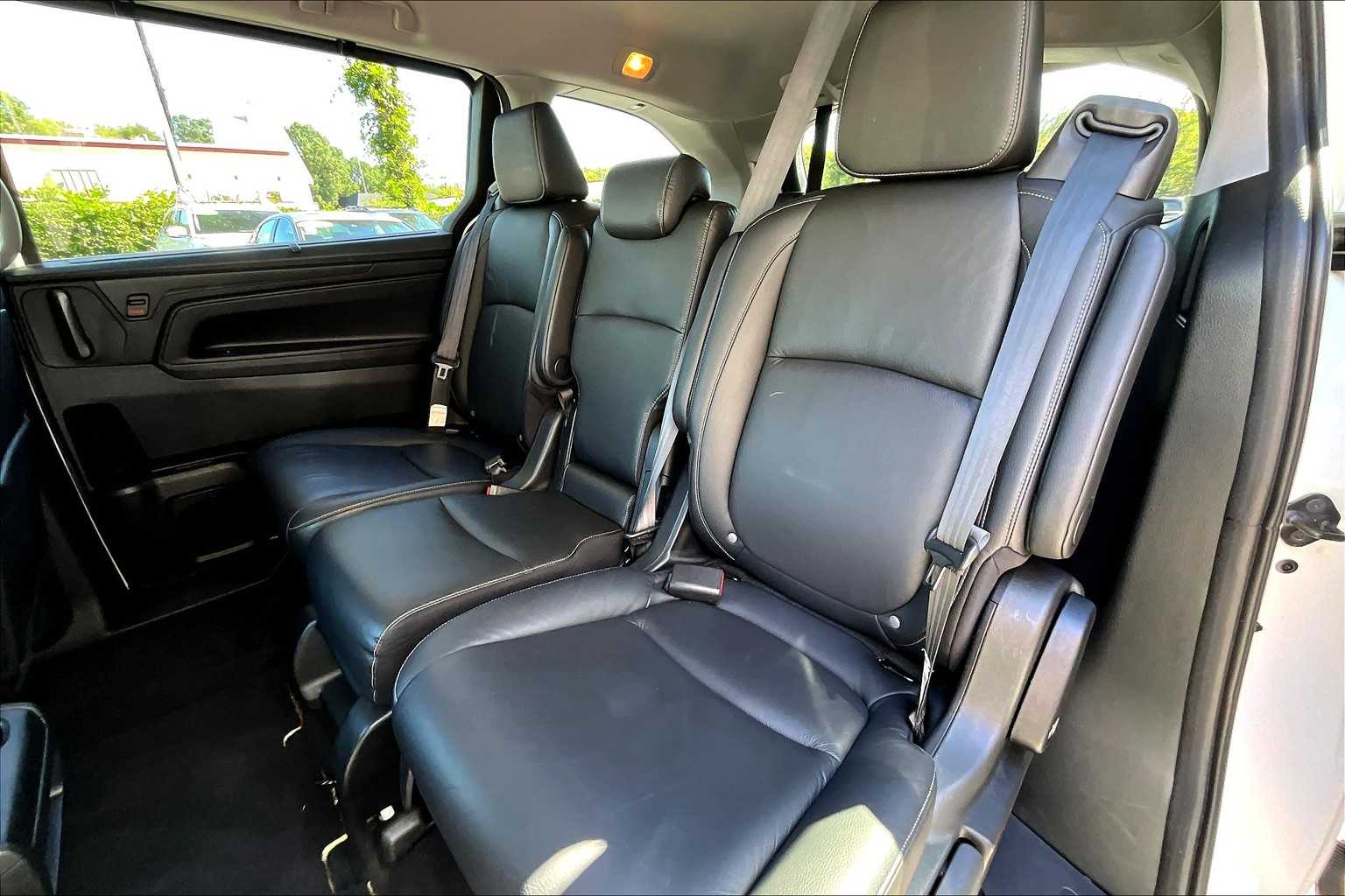 2023 Honda Odyssey EX-L photo 19