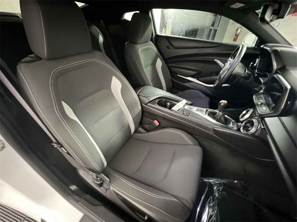 2016 Chevrolet Camaro 1SS photo 22