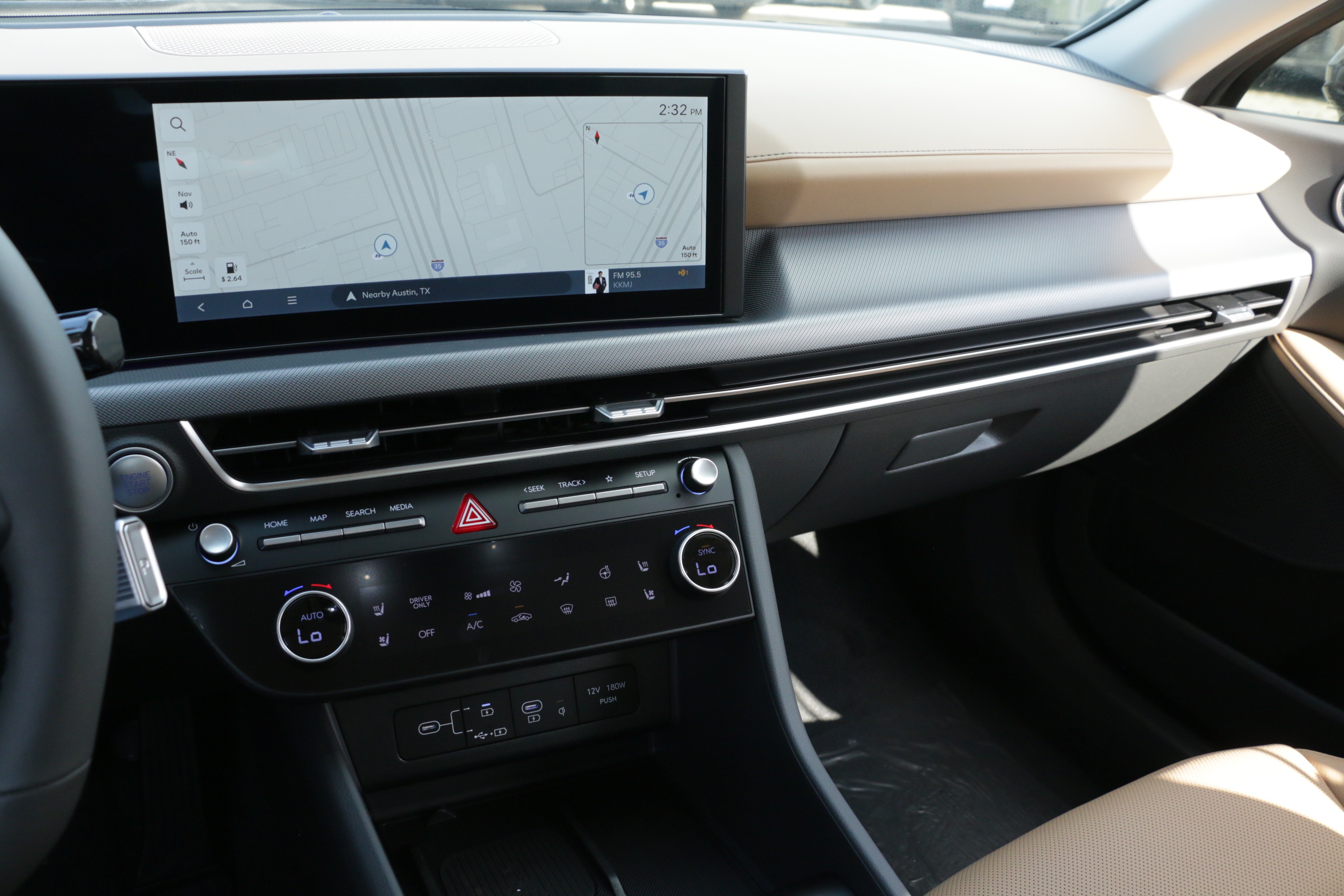 2026 Hyundai Sonata Hybrid Limited photo 4