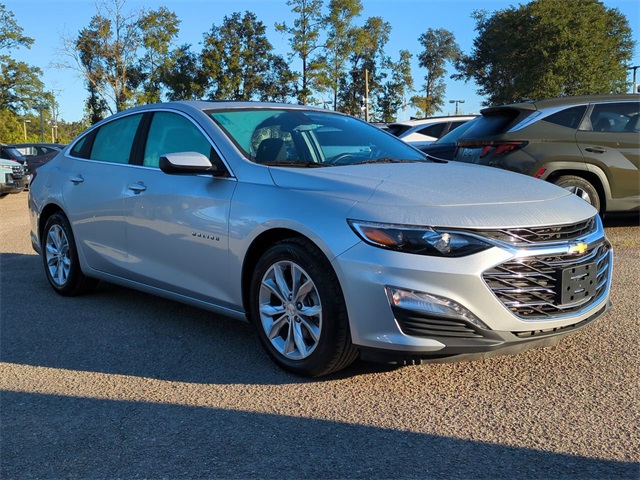2022 Chevrolet Malibu 1LT photo 3