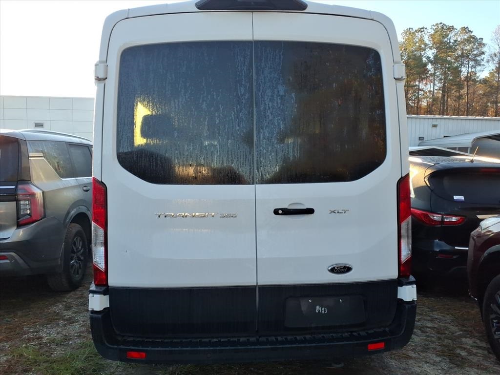 2023 Ford Transit photo 3