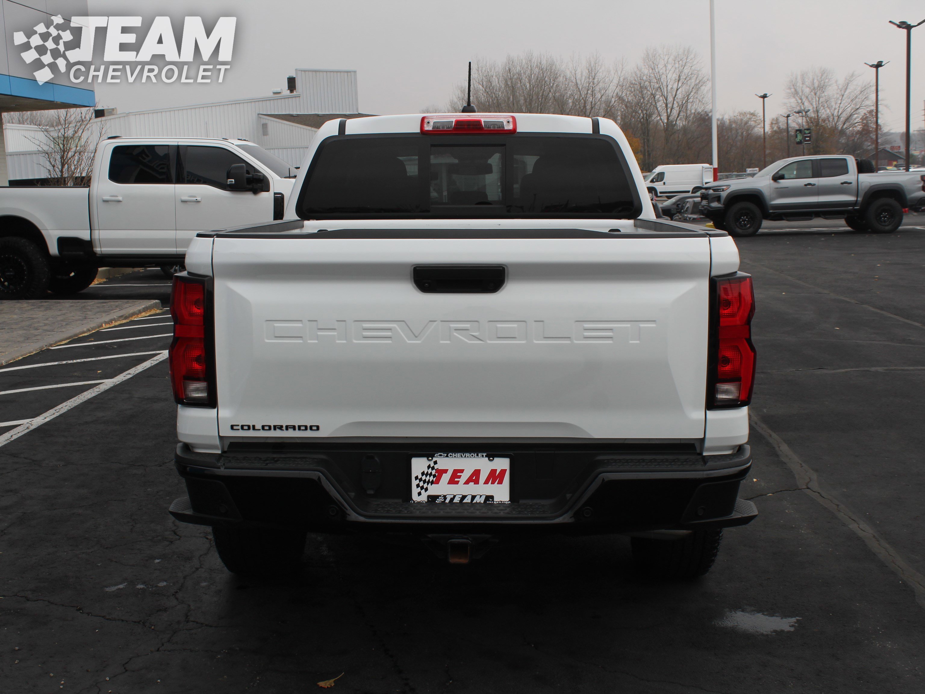 2023 Chevrolet Colorado Z71 photo 3