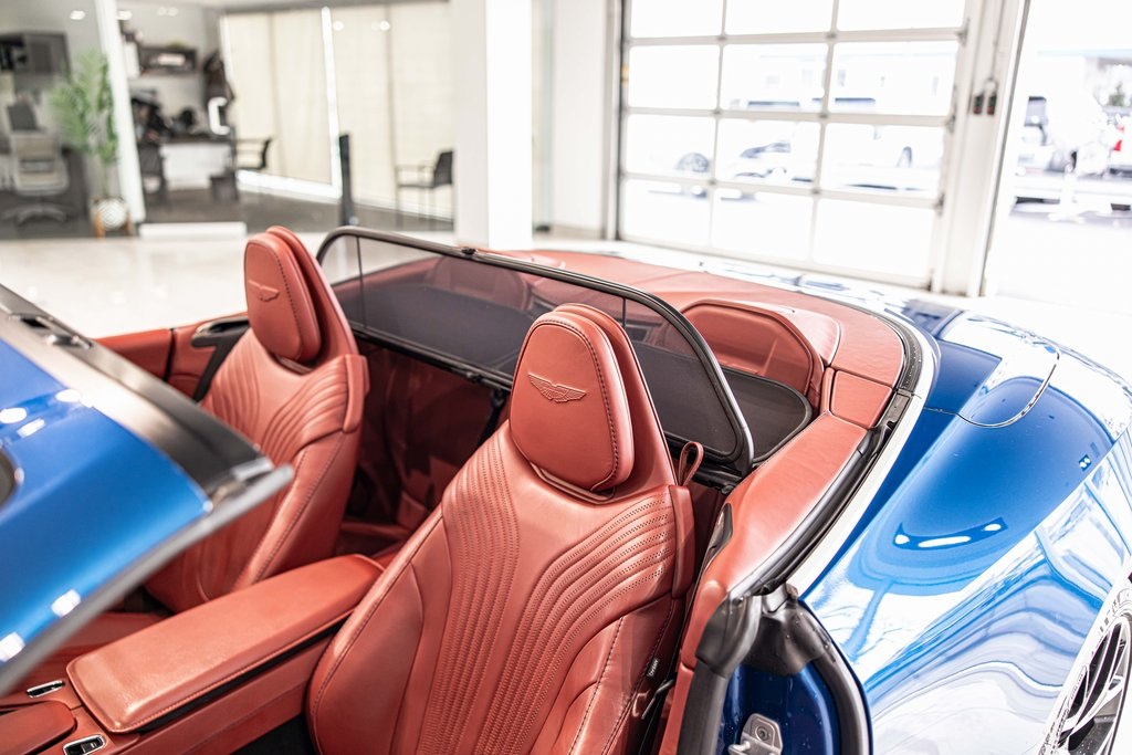 2022 ASTON MARTIN DB11 - Image 17