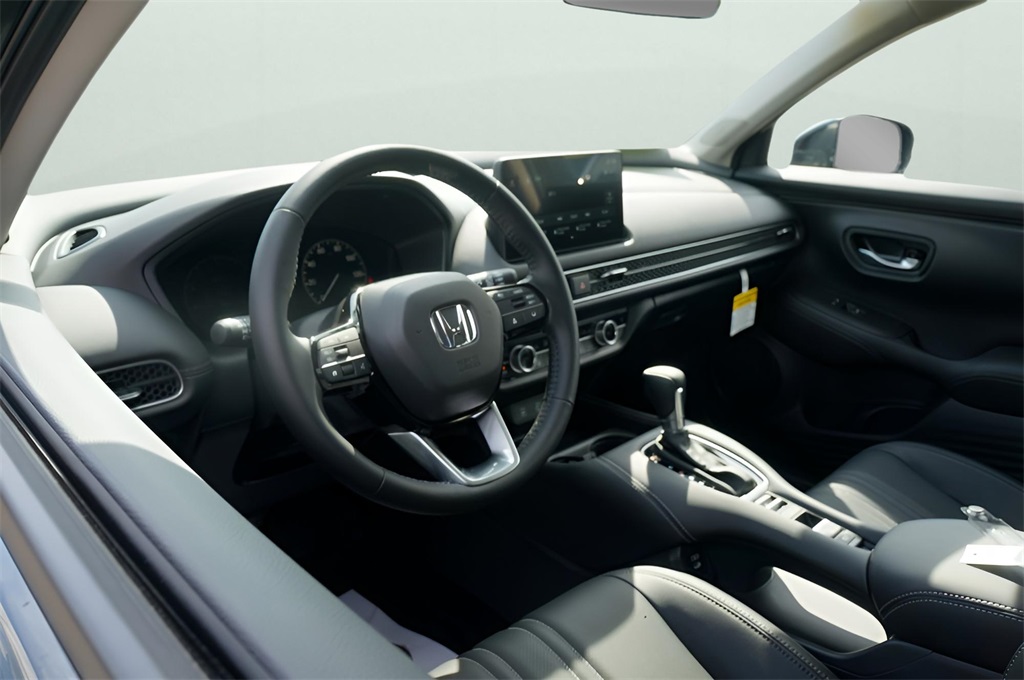 2026 Honda HR-V EX-L photo 10