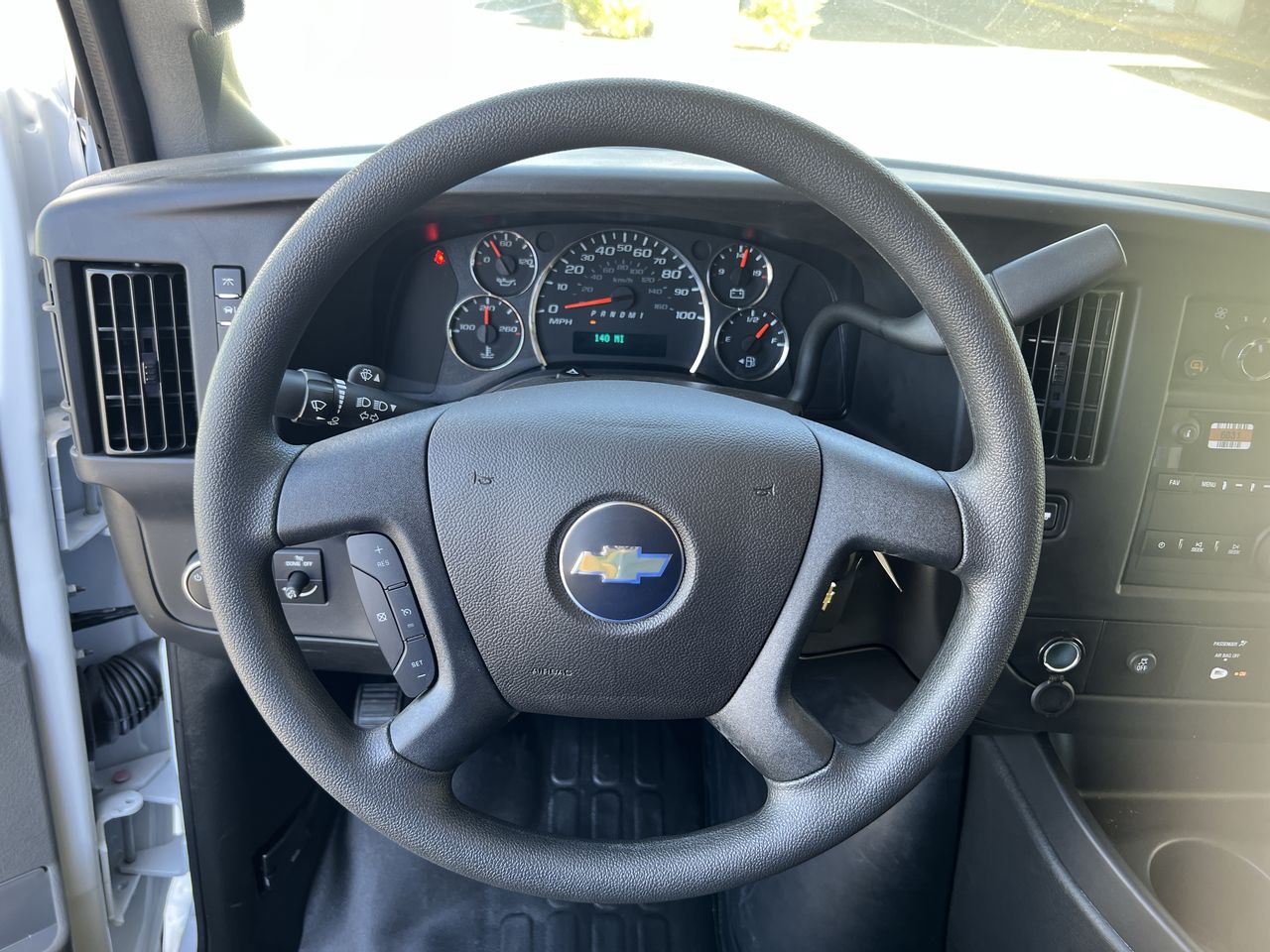 2025 Chevrolet Express Cargo 2500 photo 14