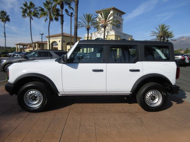 2025 Ford Bronco 4-Door Base's photo