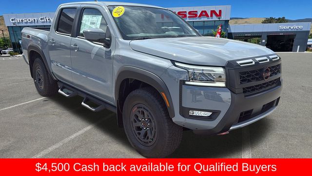 2025 Nissan Frontier PRO-4X's photo