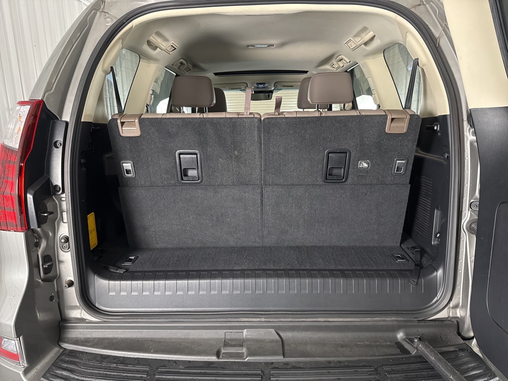 2021 Lexus GX 460 photo 6