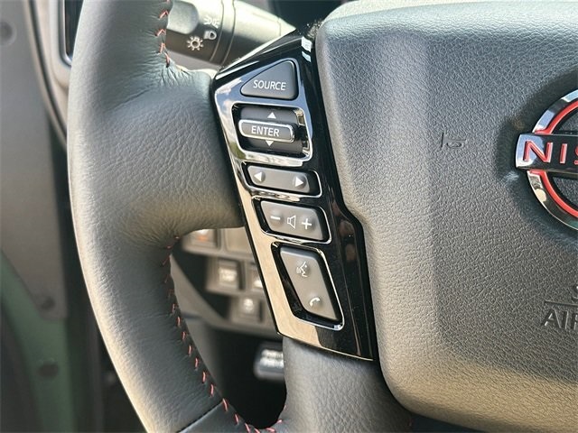 2025 Nissan Frontier PRO-4X photo 6