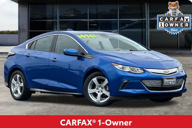 2018 Chevrolet Volt LT photo 2