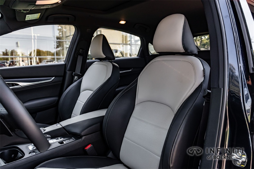 2025 Infiniti QX55 Luxe photo 10