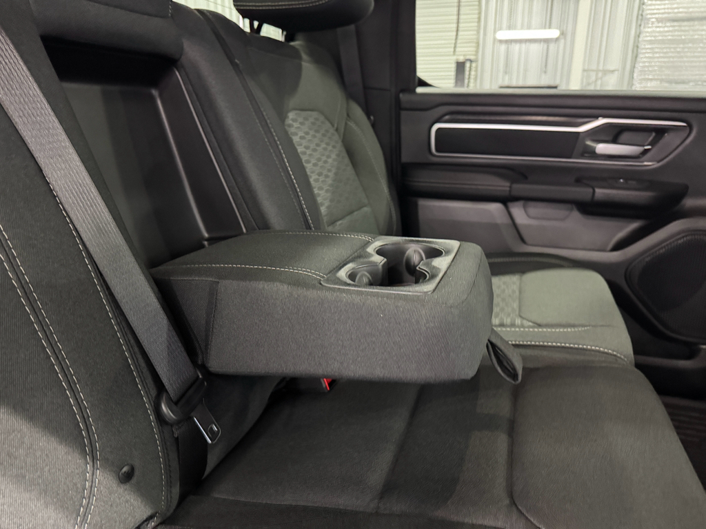2025 Ram 1500 Big Horn photo 11