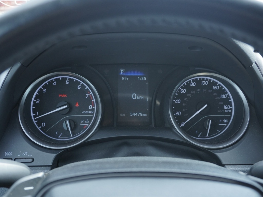 2023 Toyota Camry SE photo 13