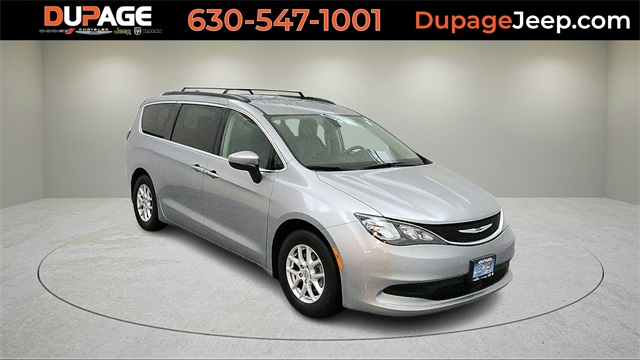 2021 Chrysler Voyager's photo