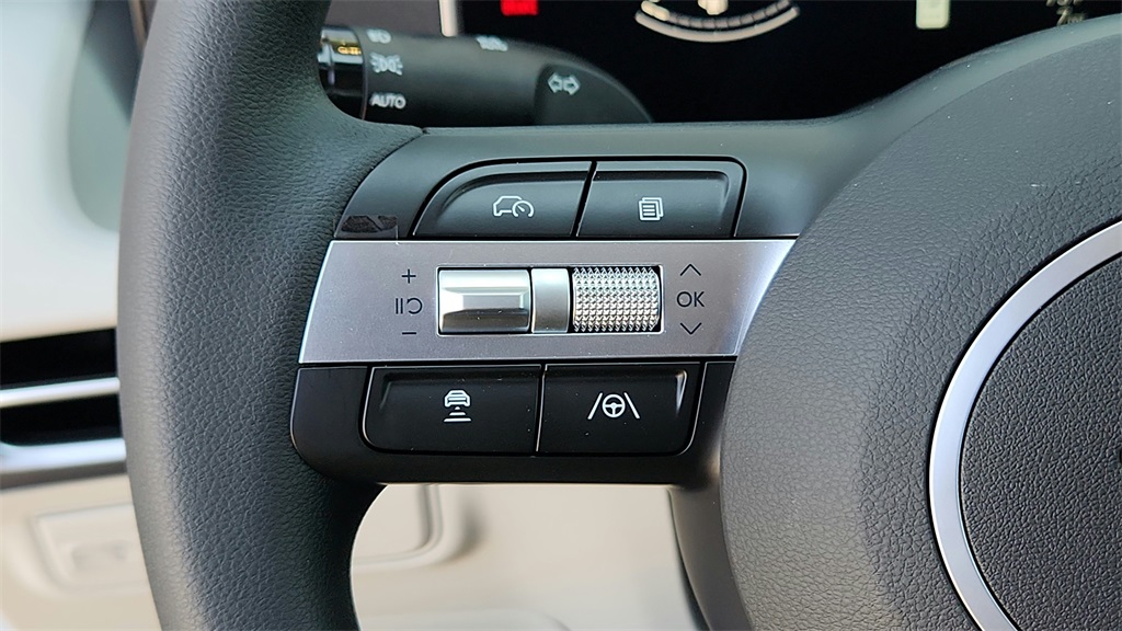 2025 Hyundai Tucson SEL photo 22