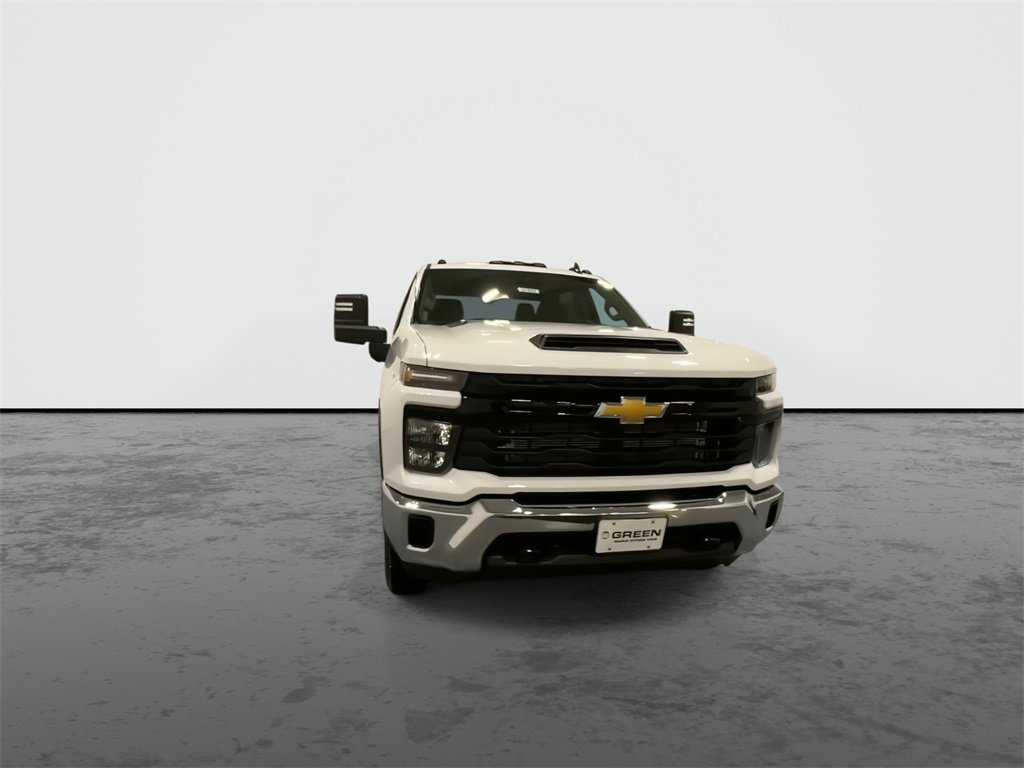 2026 Chevrolet Silverado 2500HD photo 2