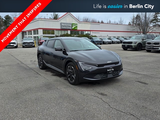 2025 Kia EV6 Light L/R's photo