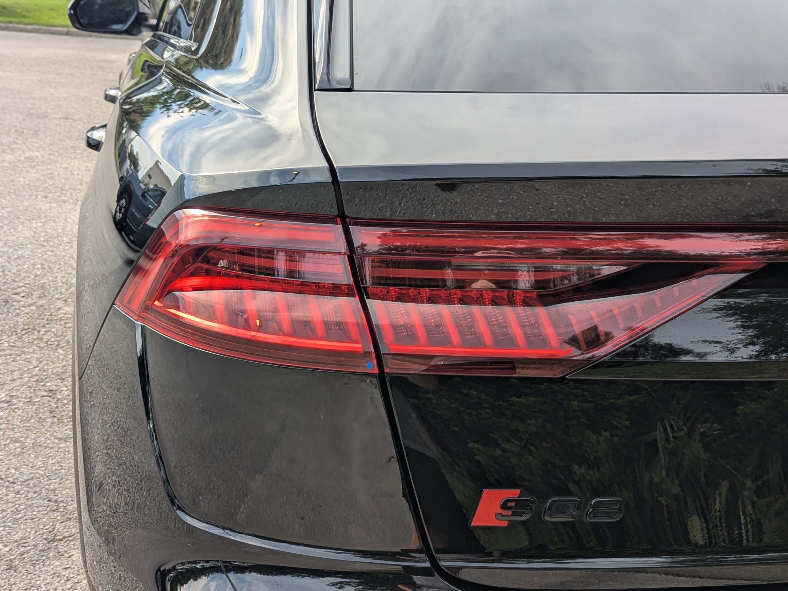 2022 Audi SQ8 Prestige photo 9