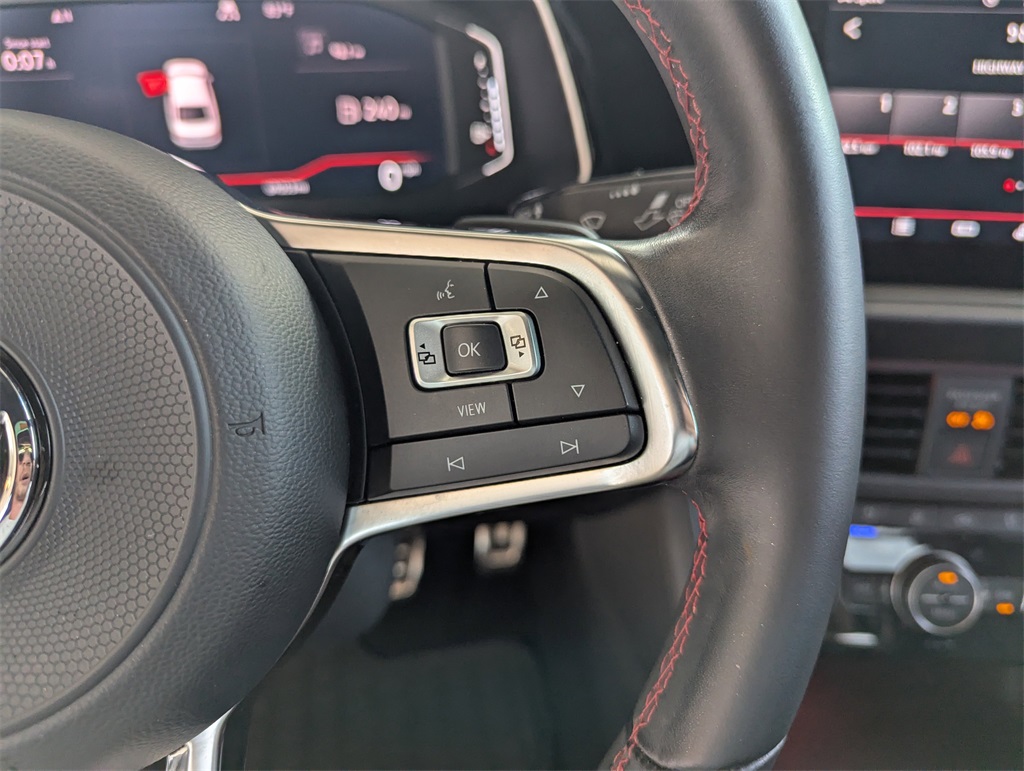 2020 Volkswagen Jetta GLI 2.0T Autobahn photo 21