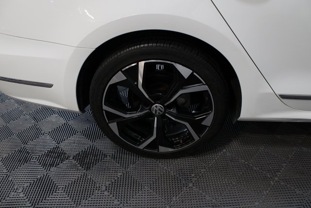2016 Volkswagen Passat S photo 7