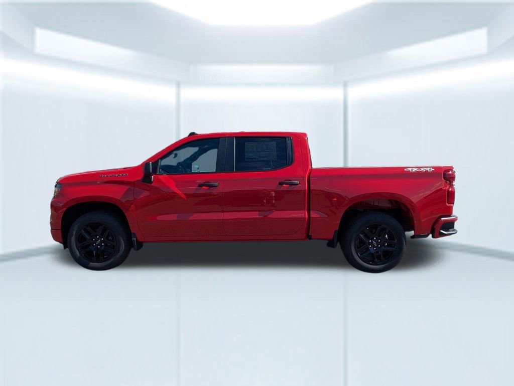 2025 Chevrolet Silverado 1500 Custom photo 2