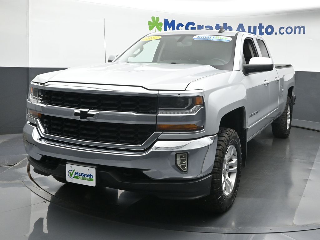 2017 Chevrolet Silverado 1500 LT photo 4