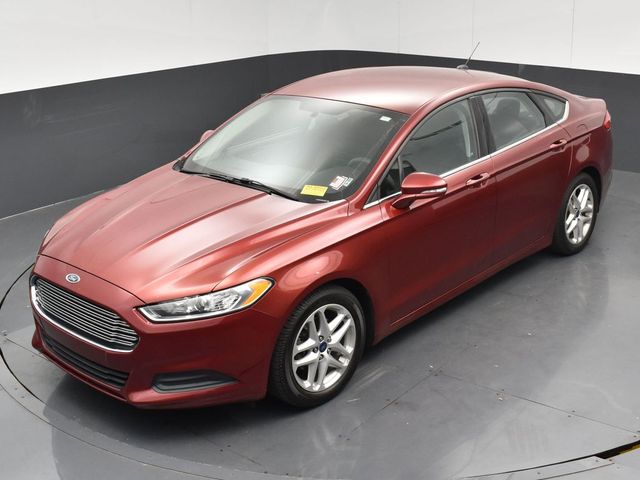 2016 Ford Fusion SE photo 23