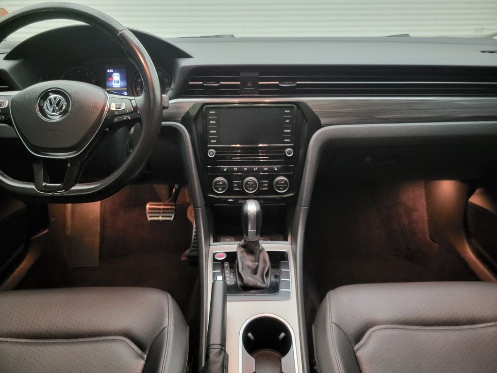 2020 Volkswagen Passat 2.0T R-Line photo 42