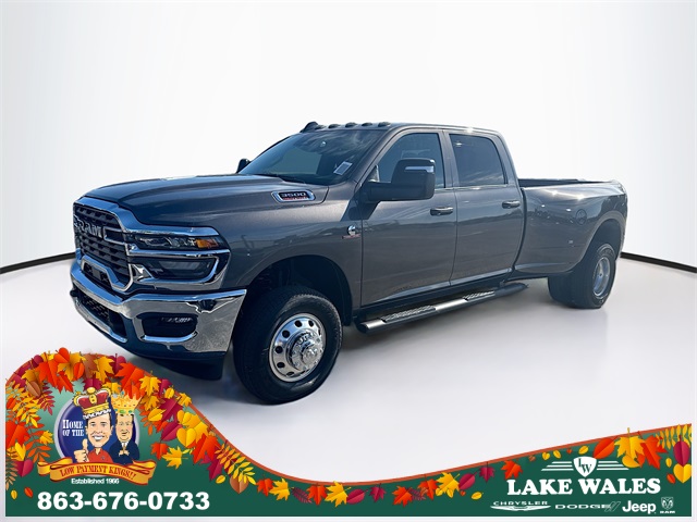 2026 Ram 3500 Tradesman photo 2