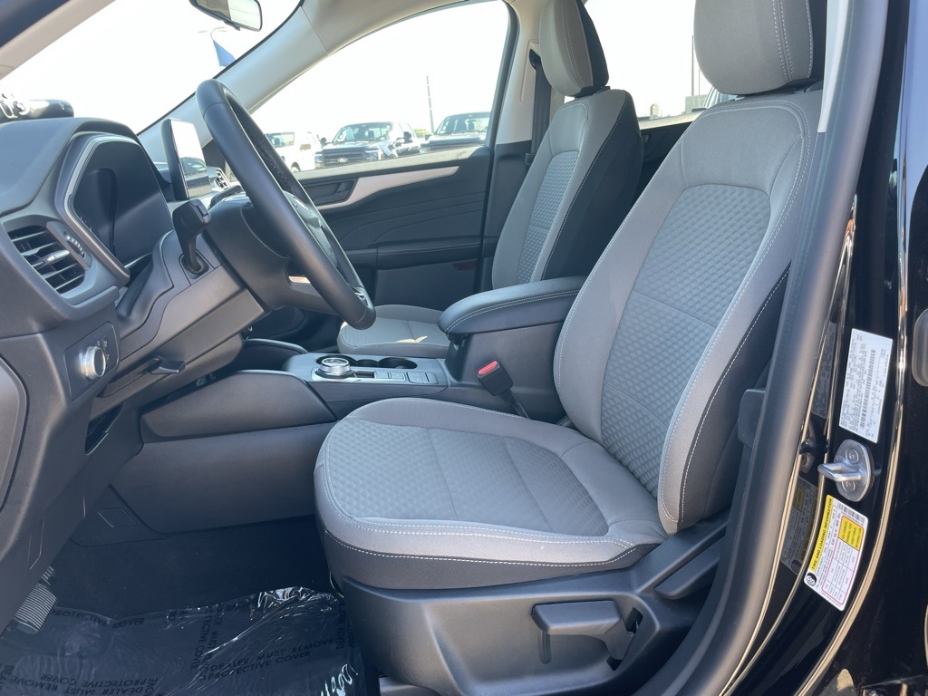 2022 Ford Escape SE photo 7