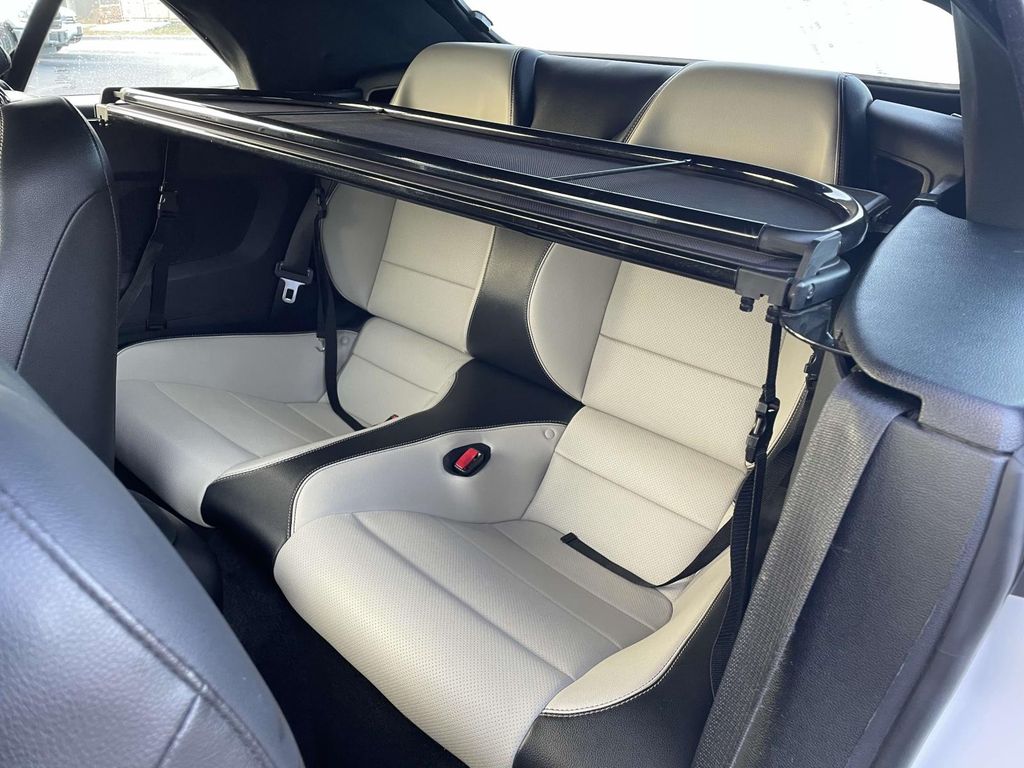 2017 Ford Mustang EcoBoost Premium photo 2