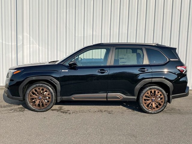 2025 Subaru Forester Sport photo 3