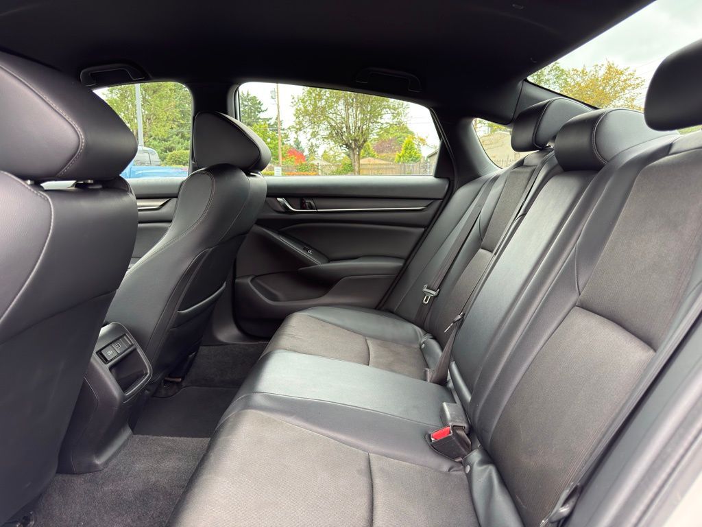 2022 Honda Accord Sport photo 14