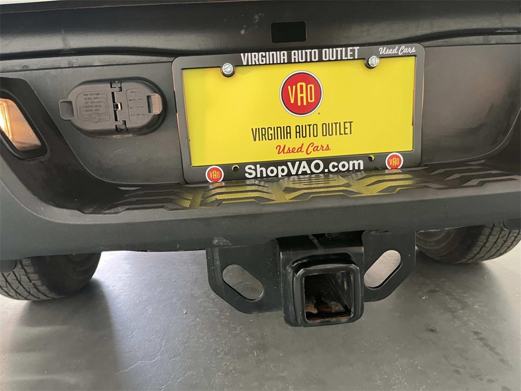 2023 Toyota Tacoma SR5 photo 17