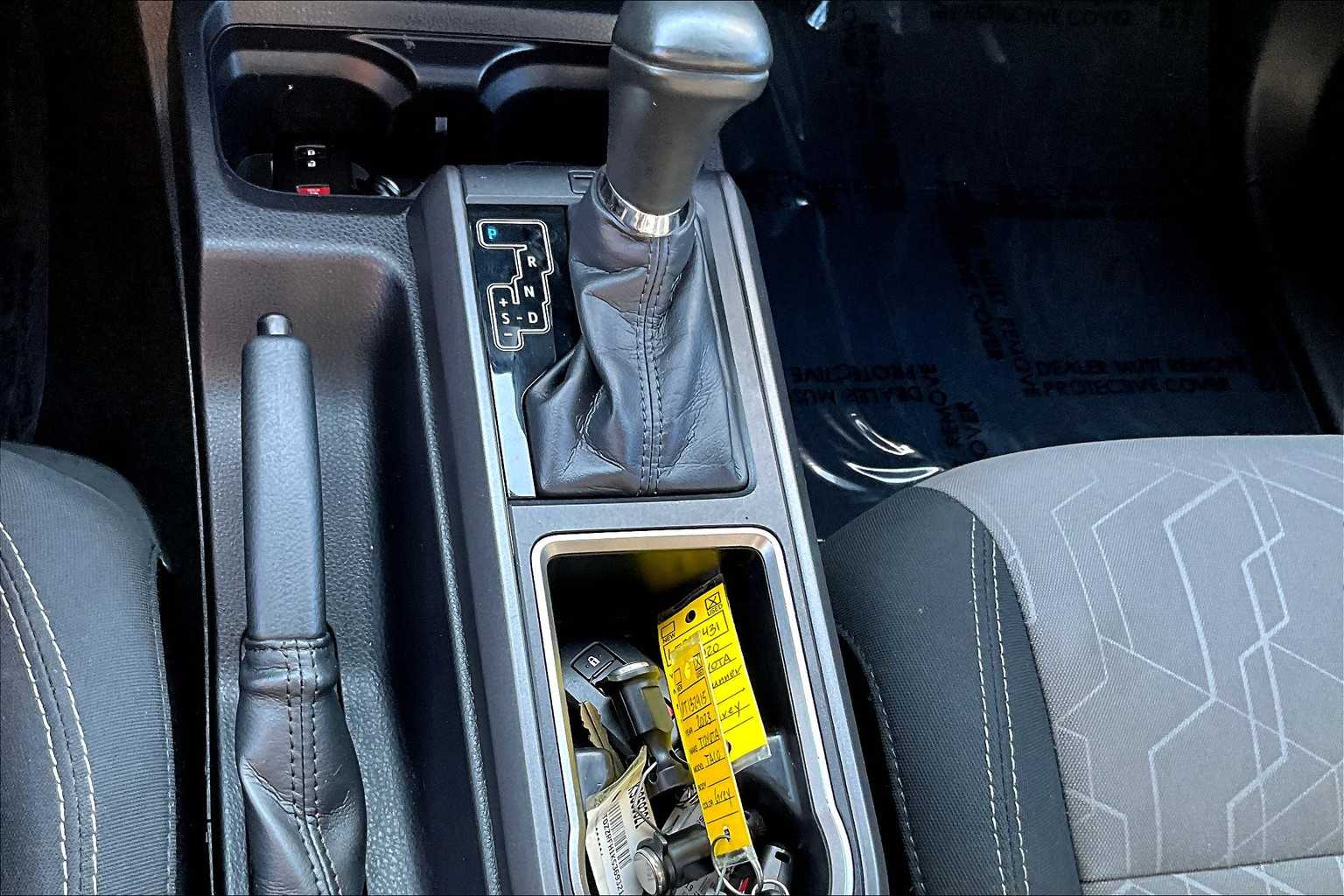 2023 Toyota Tacoma TRD Double Cab V6 photo 31