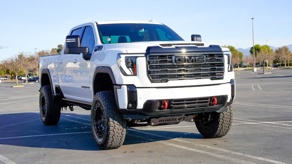 2025 Gmc Sierra 2500 HD AT4 photo 4