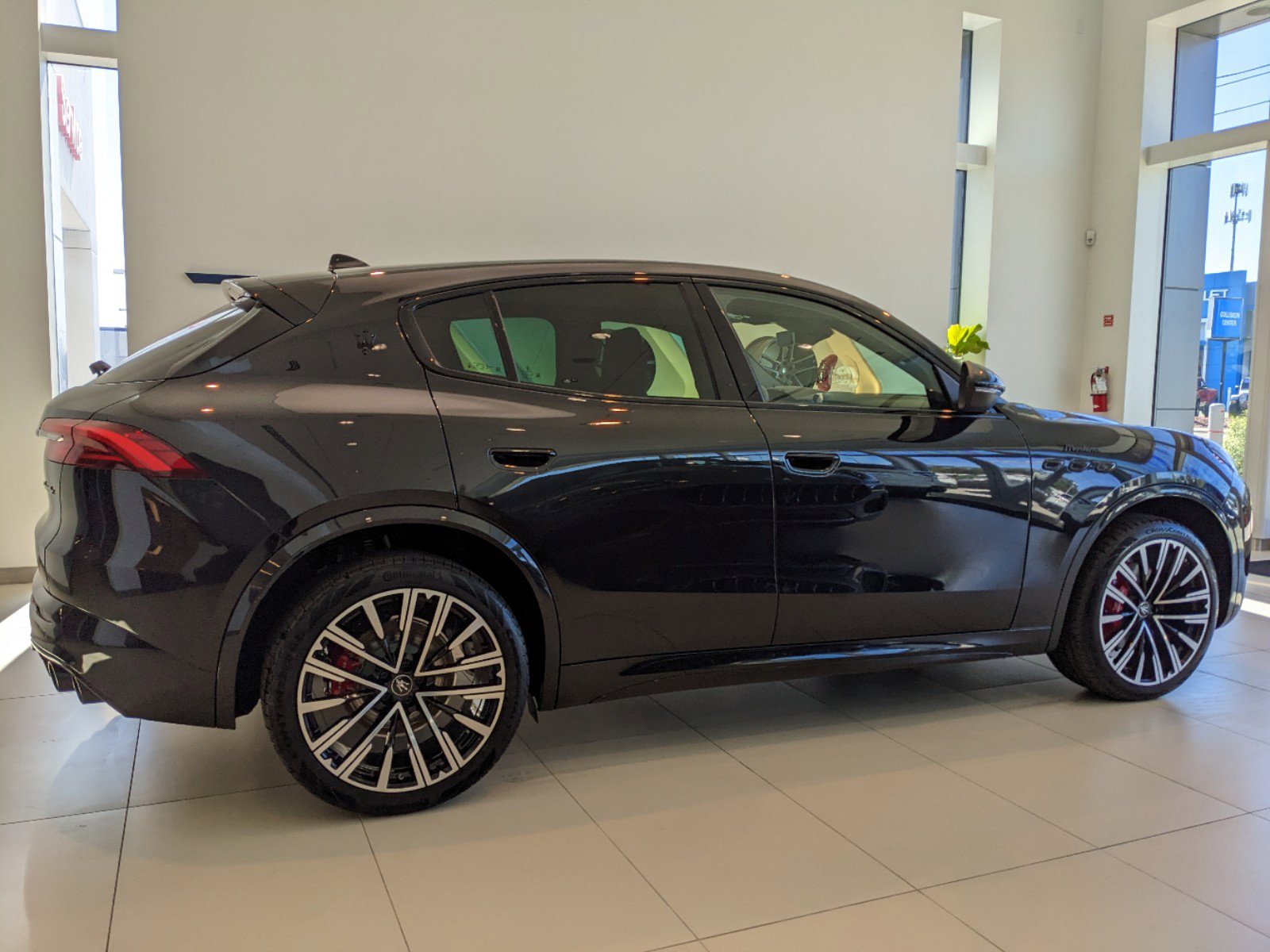 2025 Maserati Grecale Modena photo 4
