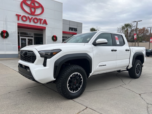 2025 Toyota Tacoma TRD Off Road's photo