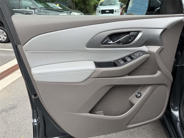 2018 Chevrolet Traverse photo 25