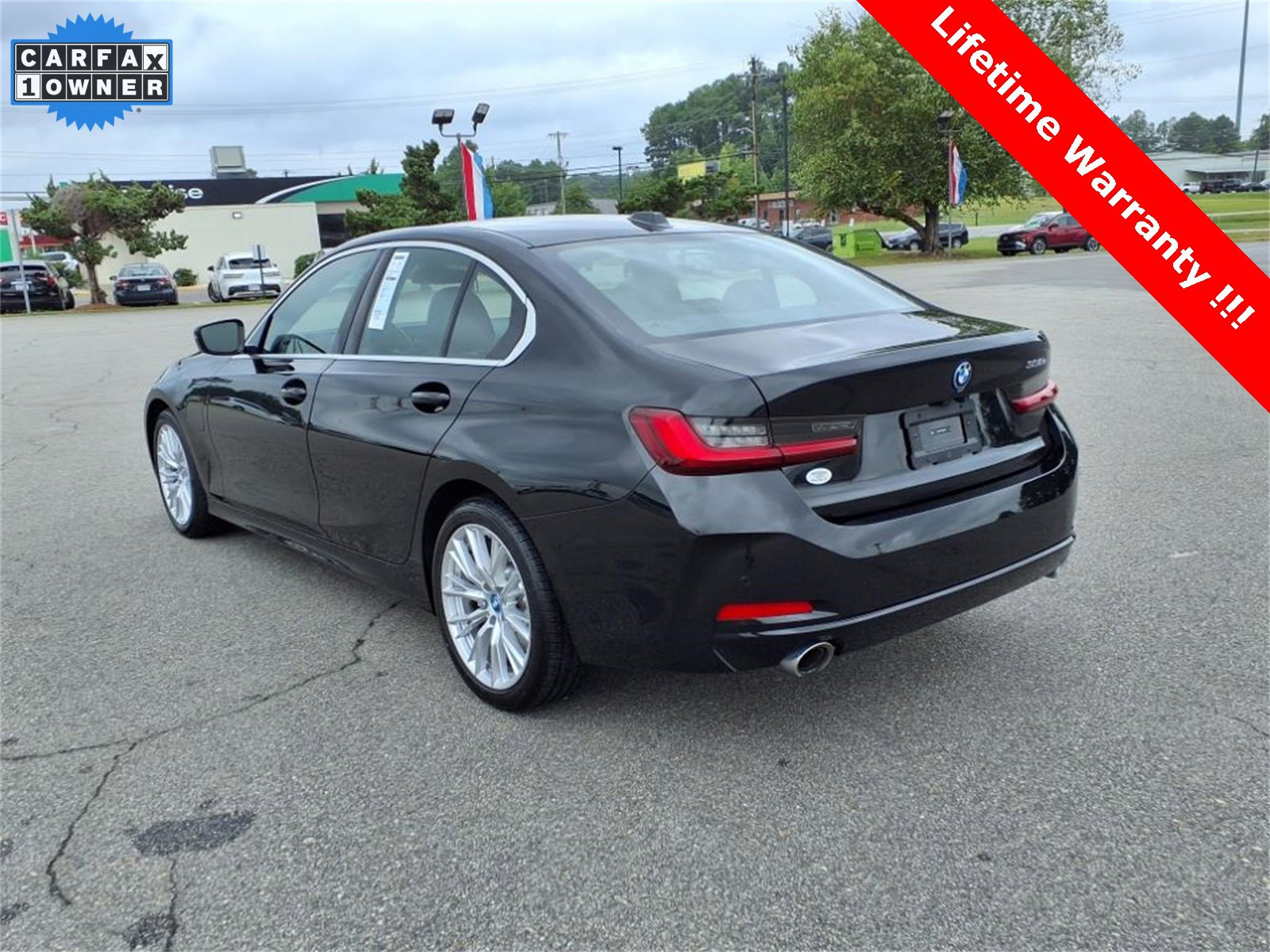2024 Bmw 330e photo 3