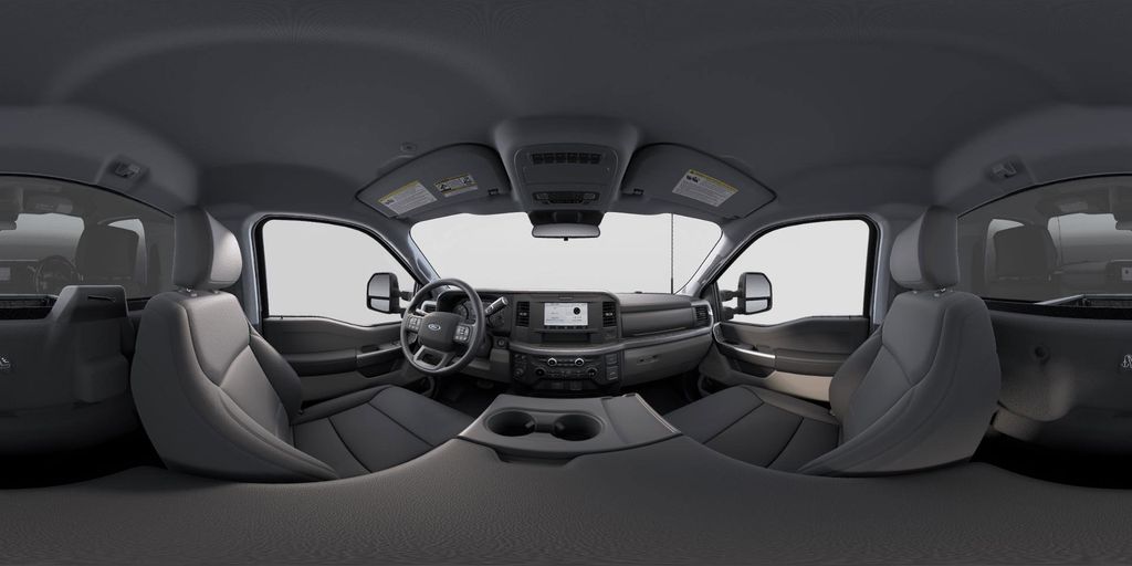 2025 Ford F-350 XLT photo 8
